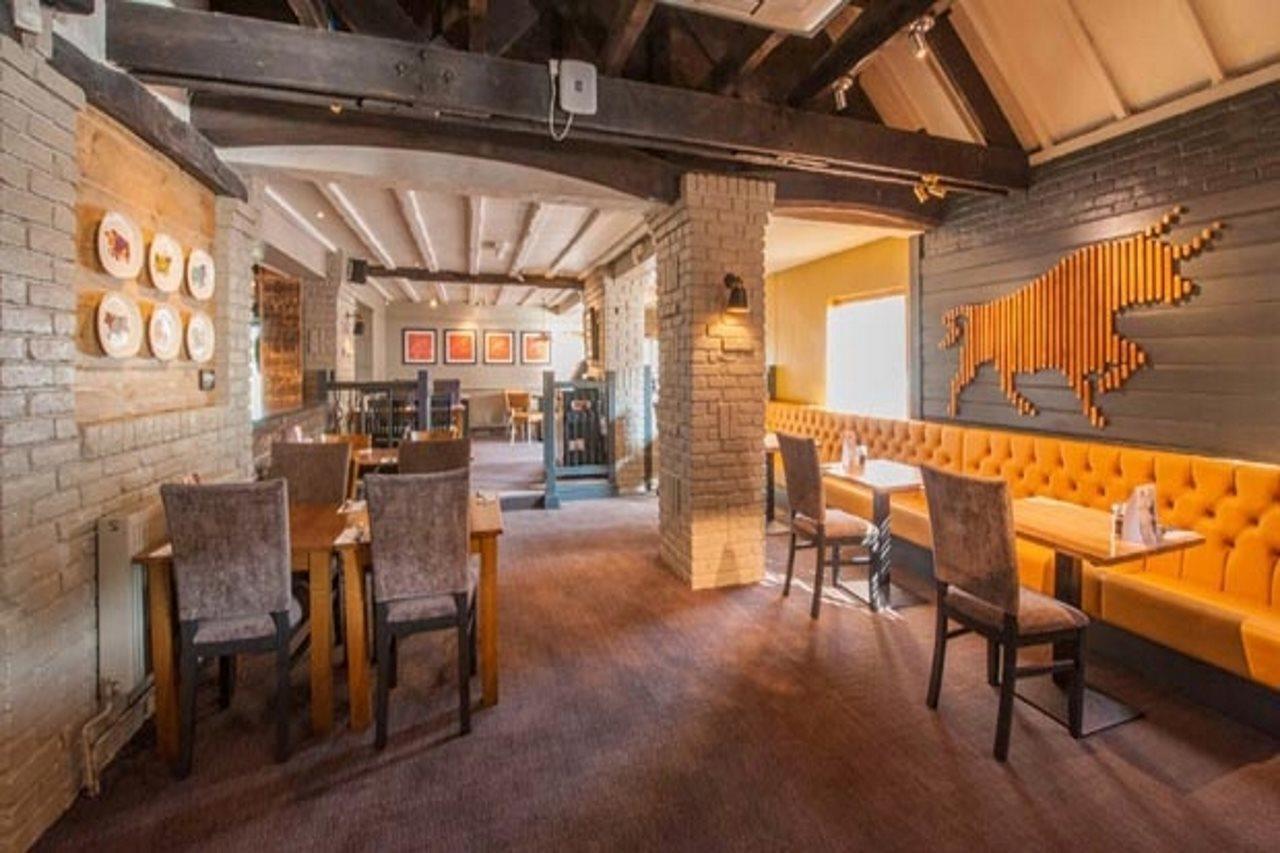 Premier Inn Gloucester Exterior foto